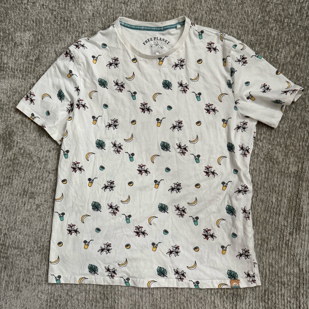 Free Planet White Tropical Graphic Tee Shirt Size Large Lemon Lime Cocktail‎